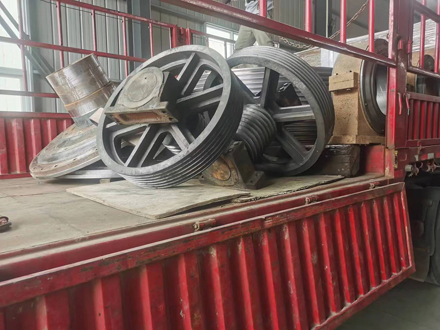  球磨机端盖发货