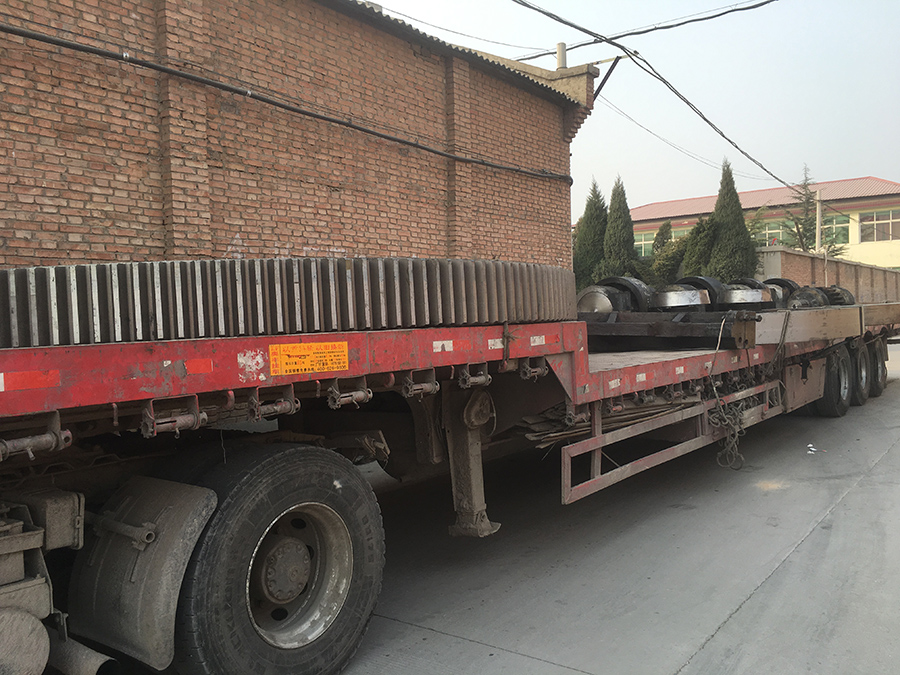 回转窑大齿轮发货