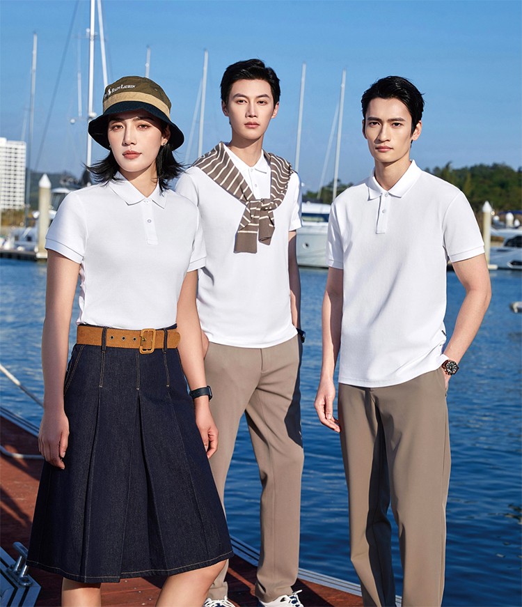 polo（T 恤）衫